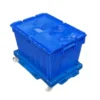 Carro logístico con ruedas de plástico tipo PU, ideal para el transporte de cajas plásticas, soporta hasta 100 kg de carga.