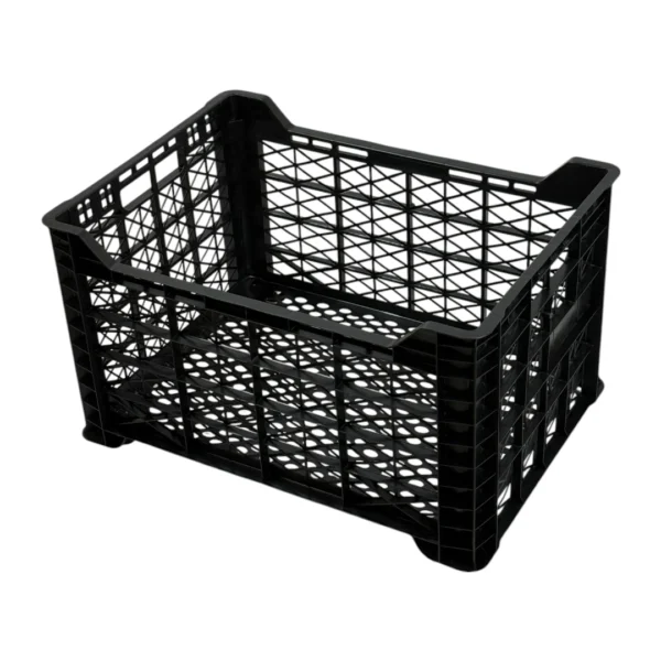 Caja Tomatera Torito G4 de Wenco ofrece una capacidad de 32 litros construida para resistir el trato rudo diario sin deformarse. Su diseño 100% ventilado protege tus tomates y vegetales de la acumulación de humedad y el calor del campo, mientras que sus esquinas reforzadas te permiten apilar columnas gigantes en camiones con total estabilidad. Encuéntrala al mejor precio mayorista en Plastore.