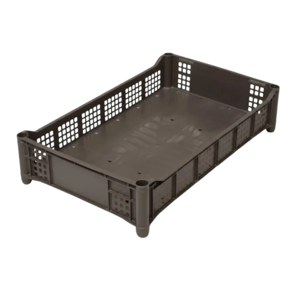 Esta caja frutillera es la solución ideal para la cosecha, transporte y almacenamiento de arándanos, frambuesas, frutillas y otras frutas delicadas, garantizando su integridad y frescura desde el campo hasta el consumidor final.