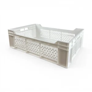 La Caja Cosechera 3/4 RVC Wenco Blanca es la solución profesional definitiva para packings de exportación, agricultores e industria de alimentos. Construida en plástico virgen resistente a impactos y cambios de temperatura en cámaras de frío, su diseño calado protege la frescura de tus productos y su color blanco refleja el calor. Encuéntrala al mejor precio en Plastore.