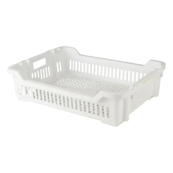 la Caja Universal Wenco de 26 Lts es el activo clave para optimizar tus faenas logísticas: Industria Pesquera y Acuícola: Perfecta para la recolección, almacenamiento y traslado seguro de mariscos, pescados congelados, moluscos y crustáceos procesados. Plantas Faenadoras y Alimentos: Ideal para procesos que requieran congelado rápido o escurrimiento continuo de salmueras o líquidos en salas de proceso. Logística Inversa y Distribución: Un contenedor todo terreno que soporta el trato rudo de los puertos, ferias libres y terminales pesqueros chilenos sin romperse.